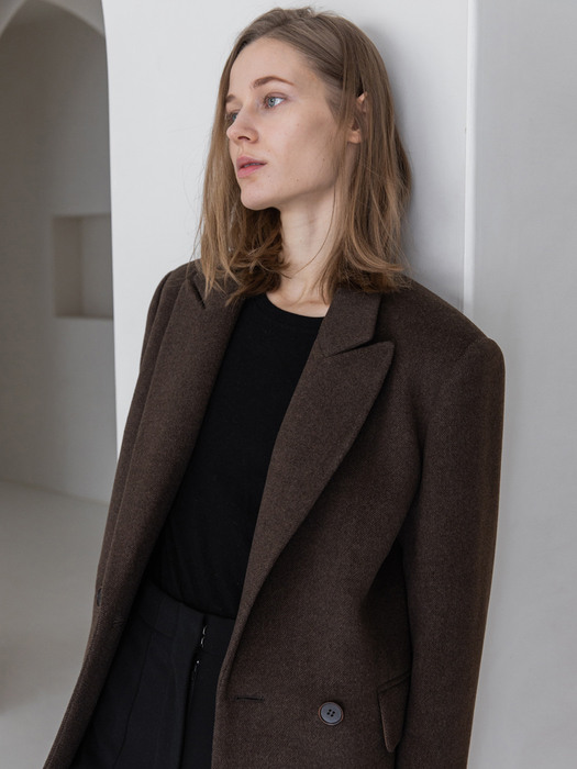Back Button Detailed Long Coat_Brown