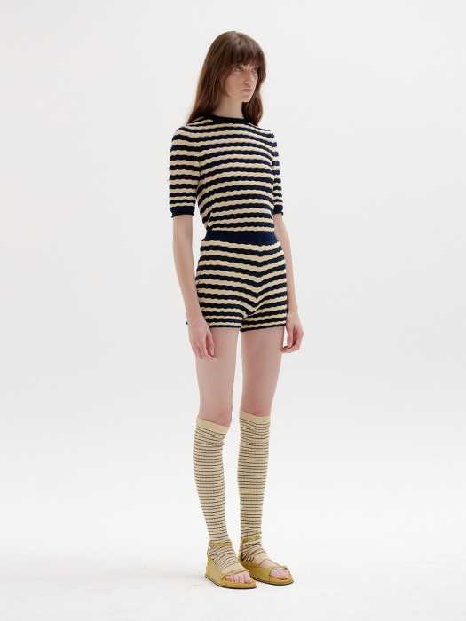 SIES Textured Knit Shorts - Beige/Navy Stripe