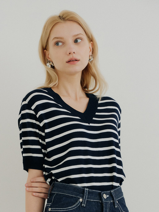 V STRIPE KNIT_NAVY