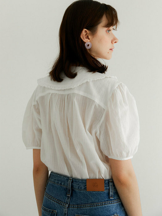 Merry Jane Ruffled Collar Blouse_White