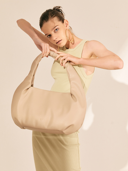 Curve Shoulder Bag (Taupe Beige)