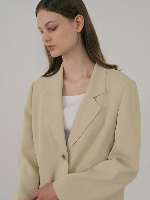 Back Slit Matin Jacket (Beige)