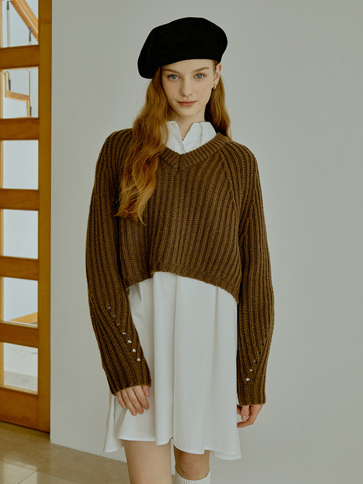 Woven v-neck knit (brown)