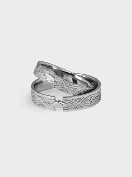 Victorian etching couple ring(men)
