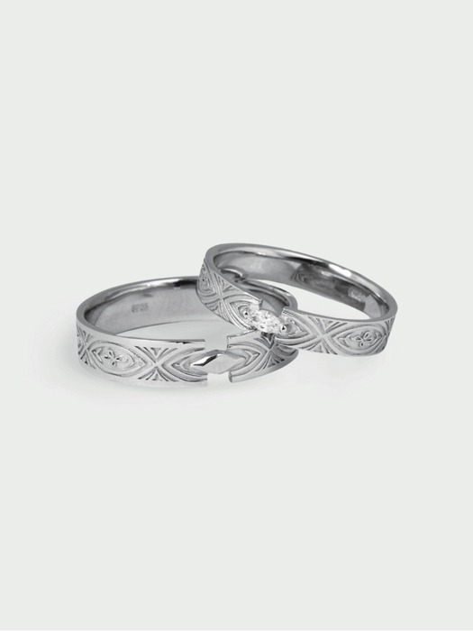 Victorian etching couple ring(men)