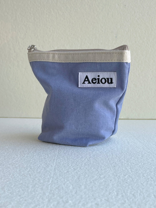 Aeiou Basic Pouch (M size) Blueberry