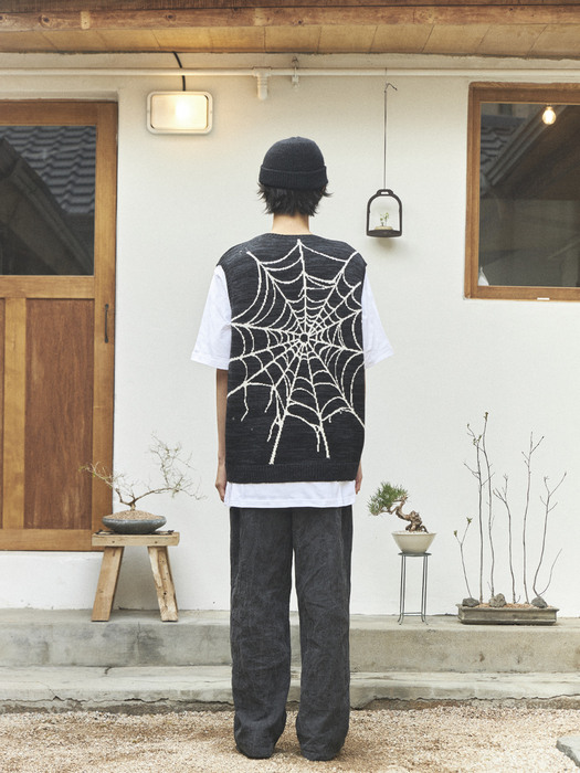 Web Knit Black & Charcoal
