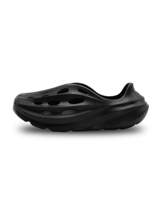 MO Clog Black