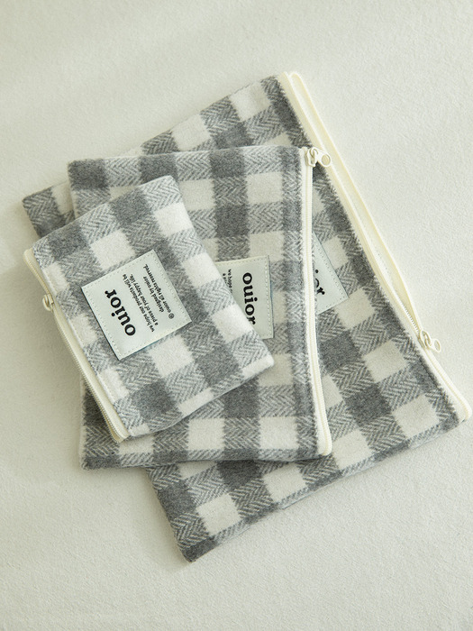 ouior flat pouch_wool check french gray