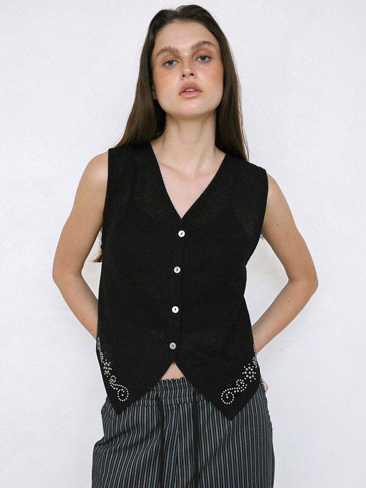 STUDDED WESTERN VEST_ONZI EDITION, BLACK