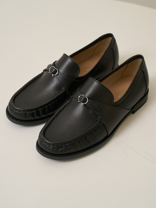 [단독]IS_251768_WRINKLE BUCKLE LOAFER ( 2COLORS )