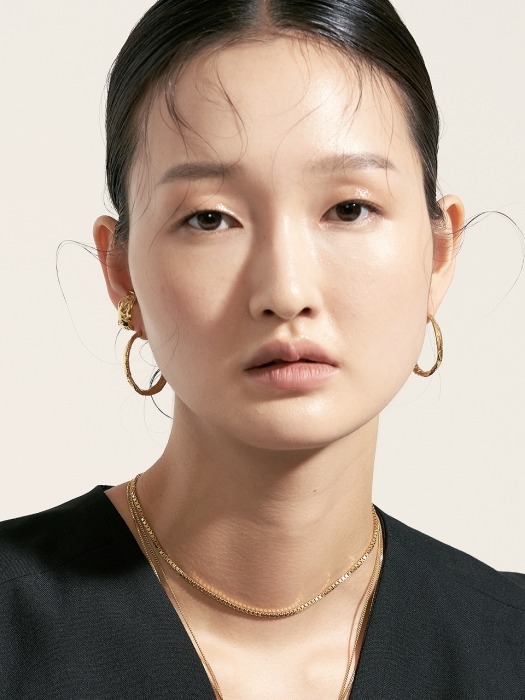 [메종드키그]Turning Earring [W CONCEPT]