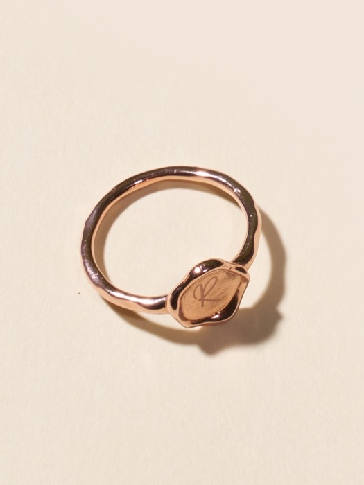 14K Sealing Initial Coin Ring