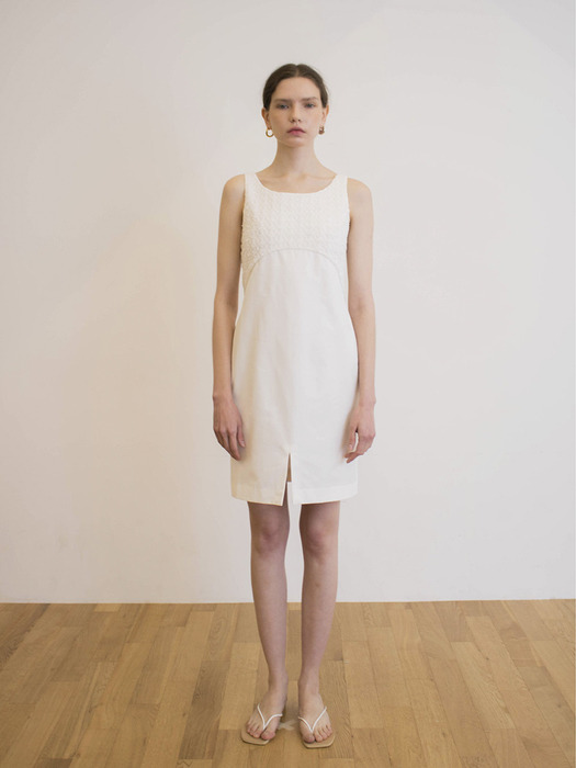Dimension Dress (Egg White) 