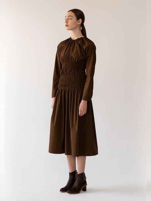 [FW20 ESSENTIAL] Double Smocked Dress Chocolate