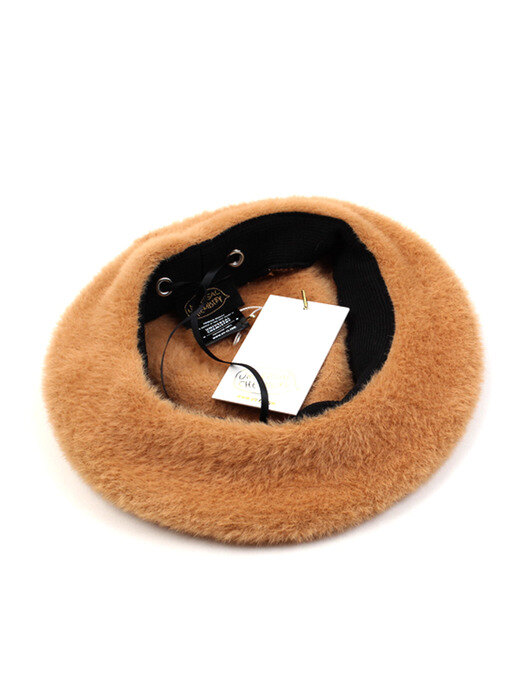 Fur Beige Beret 베레모