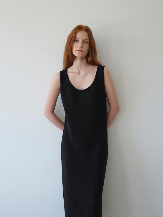 Wool knit long dress / Black