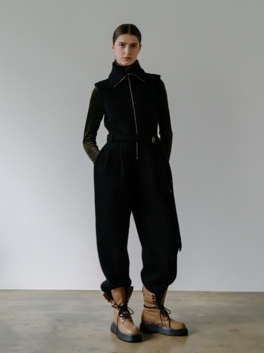 Alpaca Boucle Wool Jump-suit _ black   