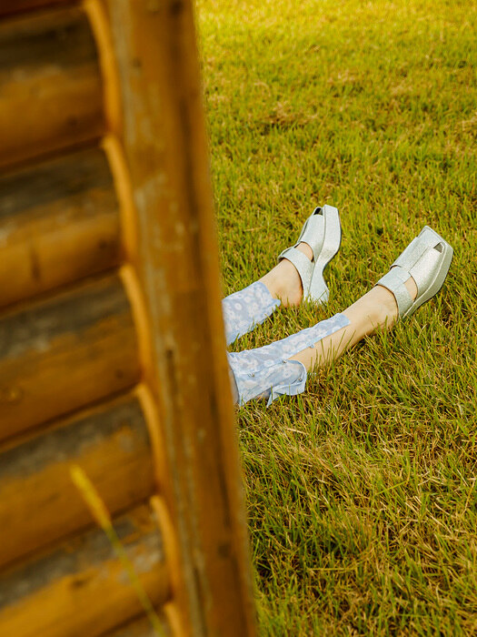 Open squared toe platform mules | Sparkling silver