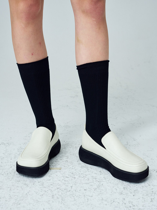 [단독]Bony flatform loafer (3 COLORS)