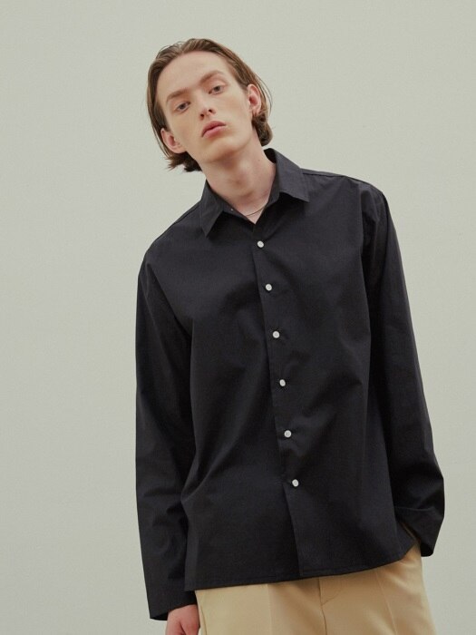 SOLID COLOR POINT SHIRTS BLACK