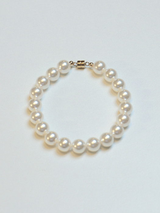 8mm pearl bracelet