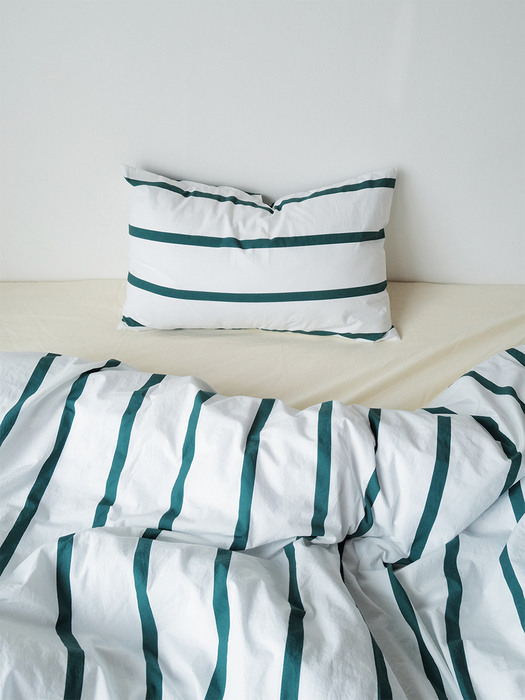 Green line pillow cover