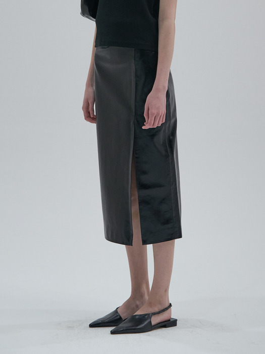 Metalic Leather Skirts_Black