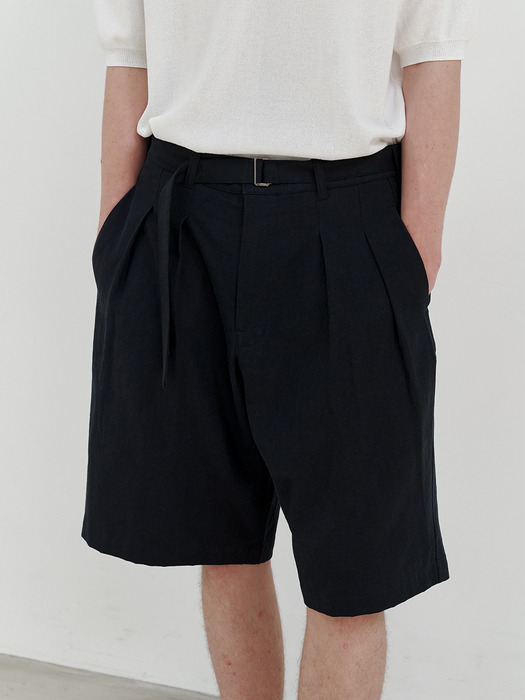 Belted wide linen shorts (black)