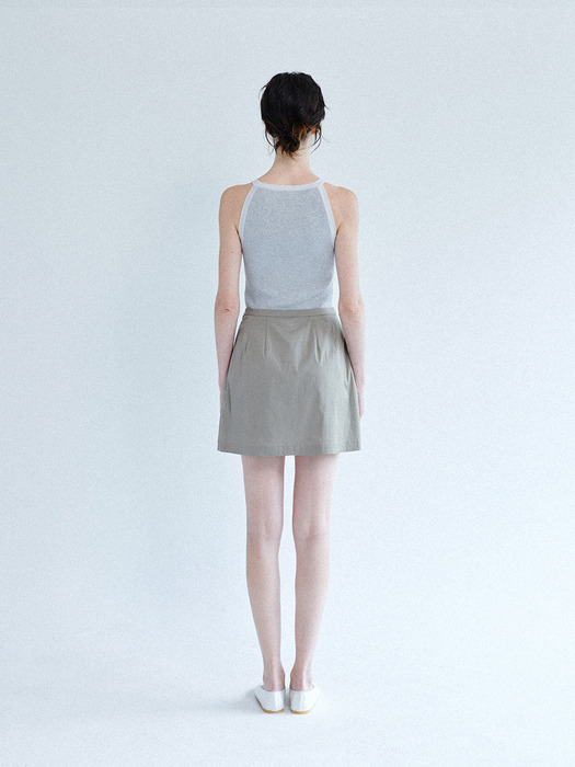Rhea Pleats Skirts (Khaki)