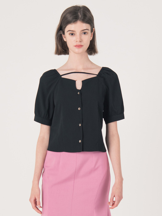 WED_Black slit line blouse