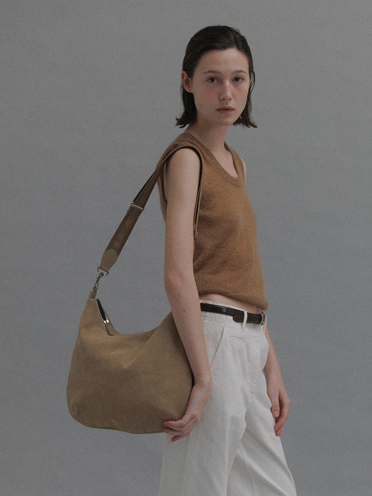 Balloon suede bag (Beige)