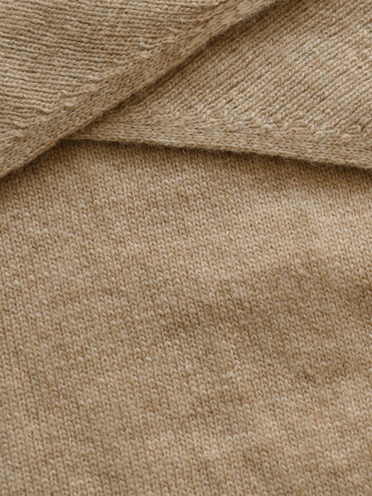 Triangle cashmere muffler (Camel)