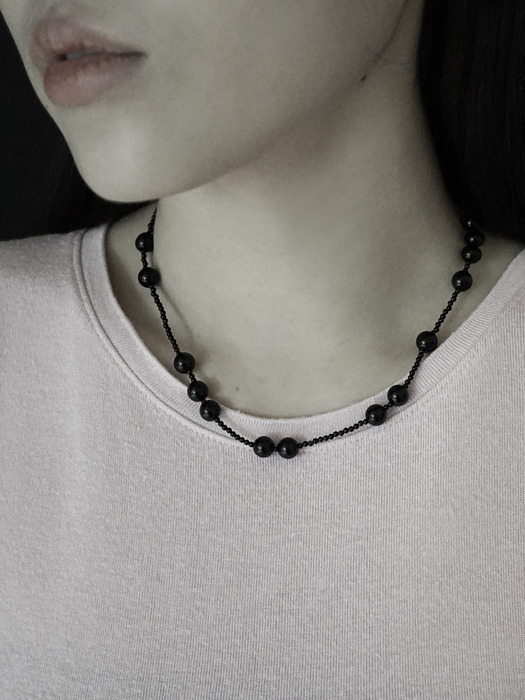 dot dots necklace(black)