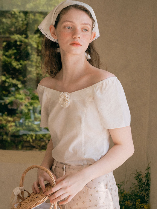 ROSE SMOCKING BLOUSE WHITE