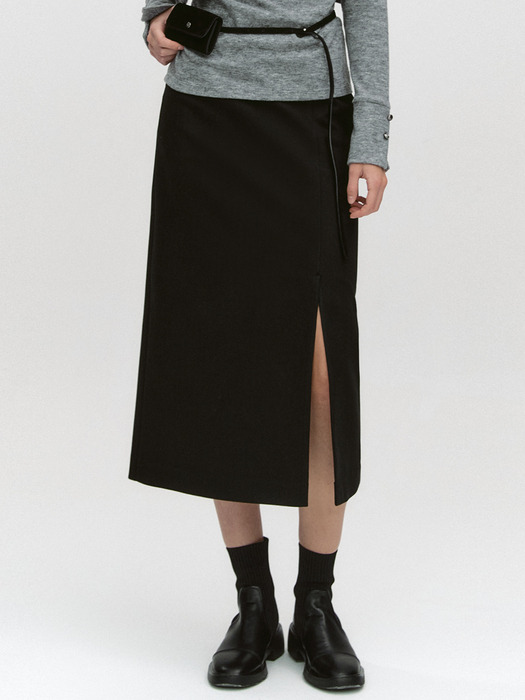 Double-Weaved Slit H-Line Slit Skirt BLACK