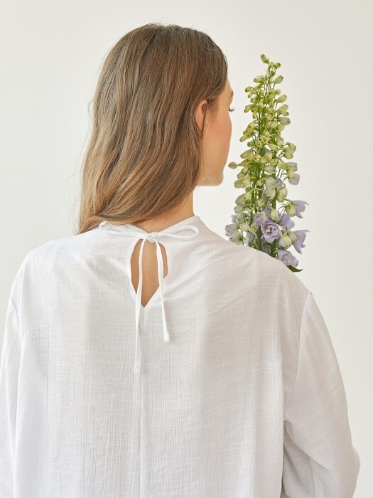 [단독]Shirring blouse - White