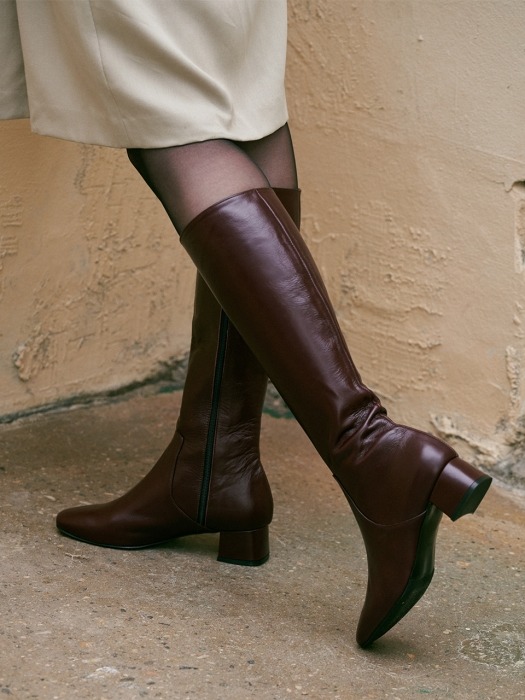 tania long boots - burgundy