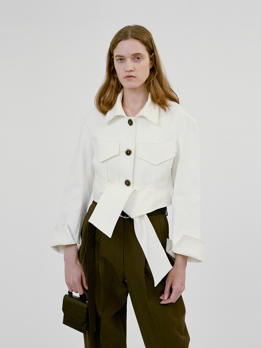 POCKET CROPPED JACKET (OFF WHITE)