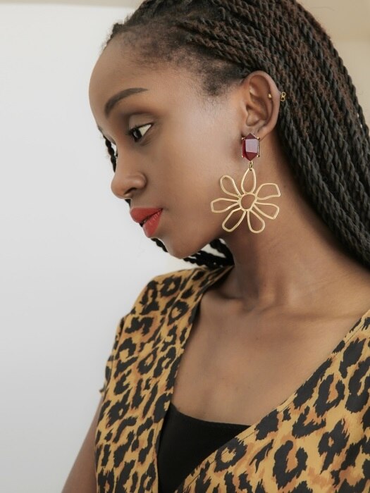 stone flower earring 