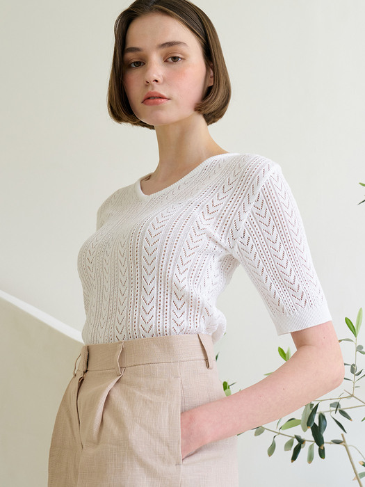  monts 1281 v-neck knit top (white)
