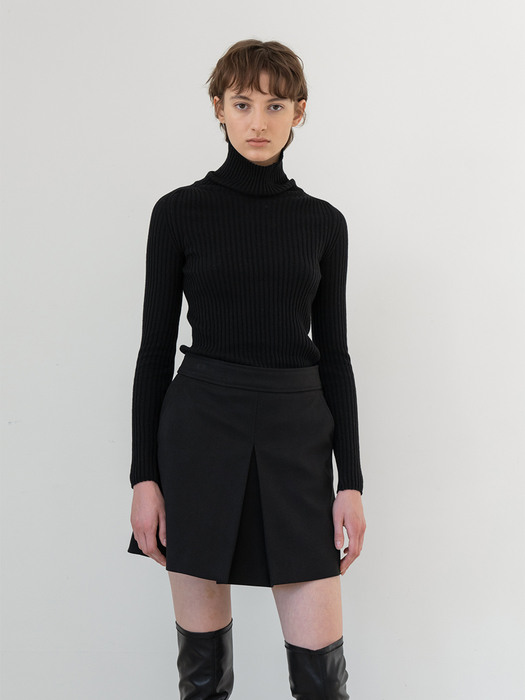 A-line short skirt (black)