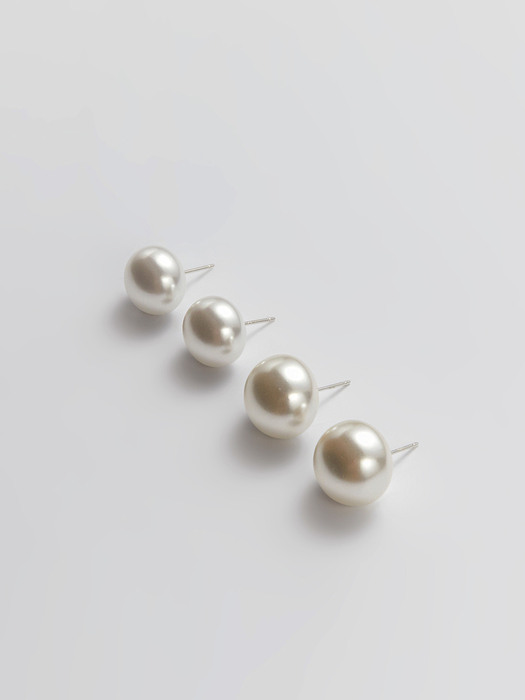 PUMPKIN PEARL EARRING