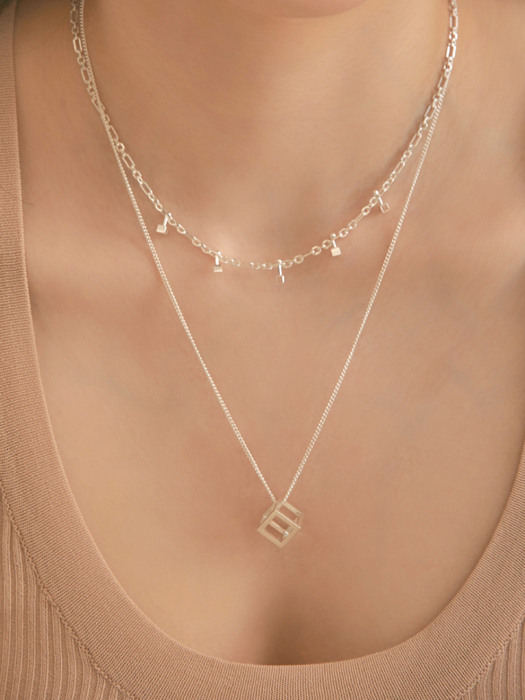Large Frame Cube Double Chain Chocker