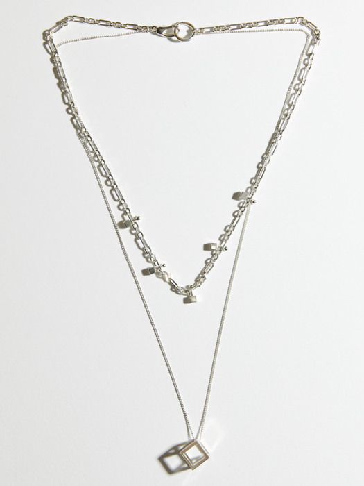 Large Frame Cube Double Chain Chocker