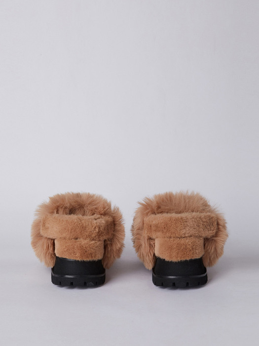 Fur sandal(beige)_DG2AW22502BEE