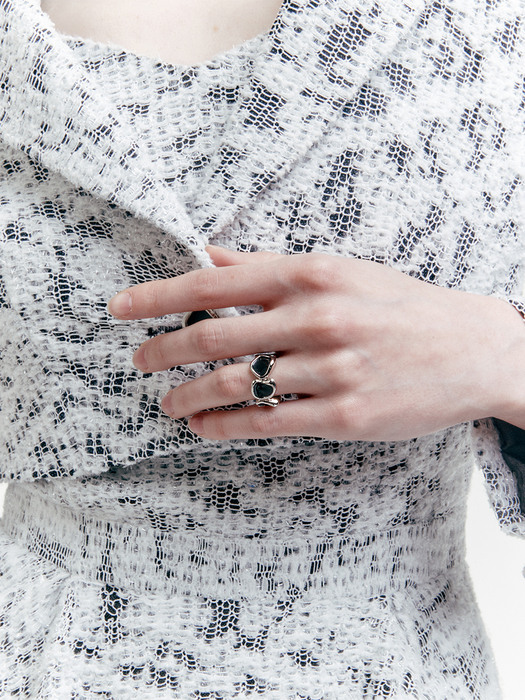 Atypical Button Shape Ring