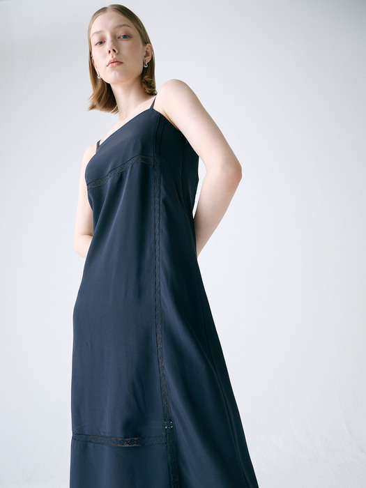 [Premium] Lace Insert Silk Dress