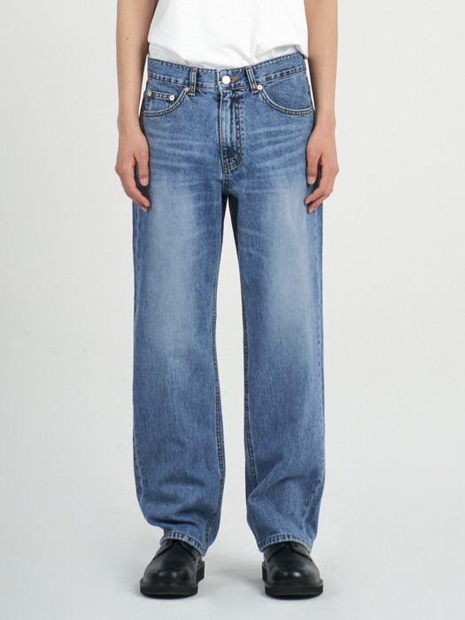 DEN0462 urban mid blue wide jeans    