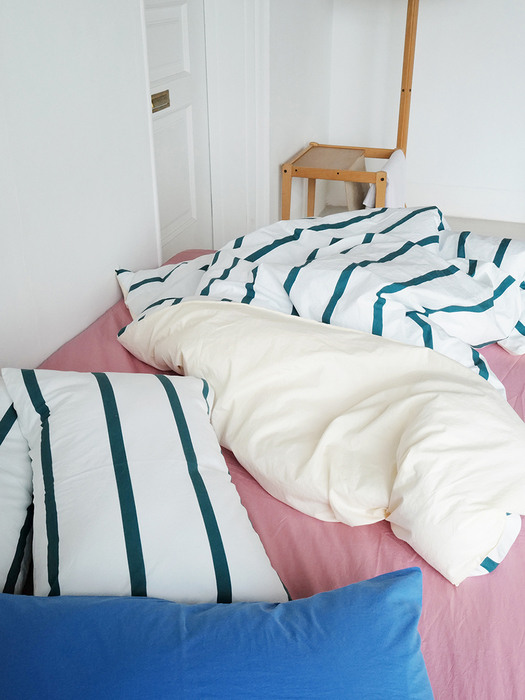 Green line duvet cover